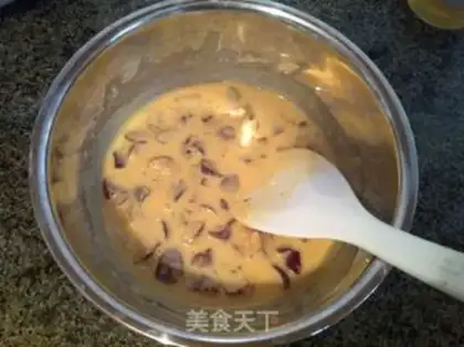 Make A red date marfin cake step 9