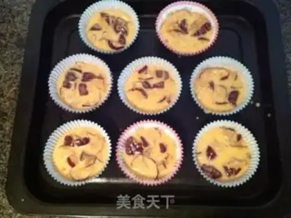 Make A red date marfin cake step 10