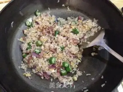 Make Bacon Autumn fried rice step 12