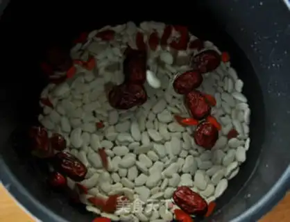Make Sugar and silver beans step 1