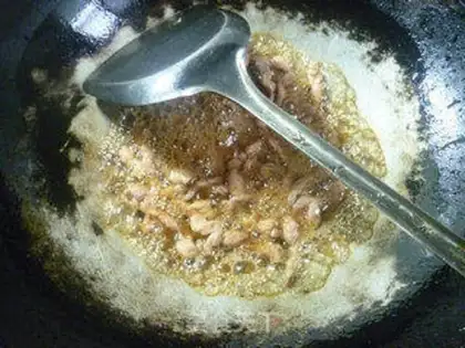 Make Green bean sprouts with pork noodles step 5