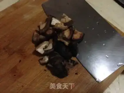 Make Red burning pig hoof step 2