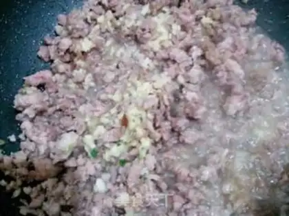 Make The soy sauce and the bean-water bun step 1
