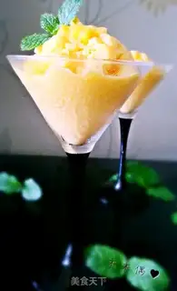 Make Mango coconut smoothie step 3