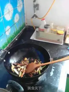 Make Spicy pot step 5