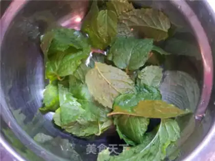 Make Lemon mint tea step 0