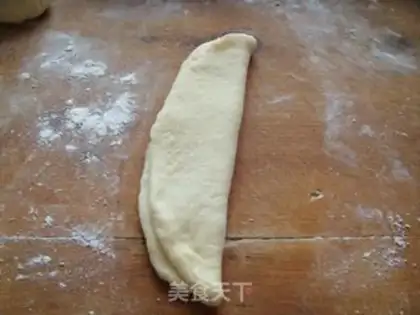 Make Rose bread step 5