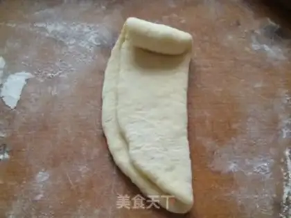 Make Rose bread step 6