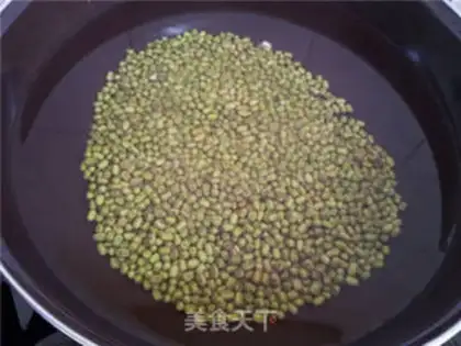 Make Green bean soup step 1