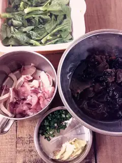 Make Wood soup step 0