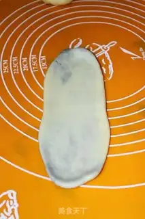 Make Flower bean bread step 3
