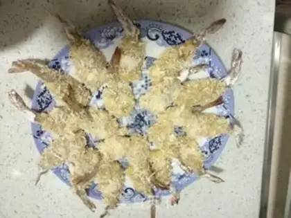Make Gold butterfly shrimp step 1