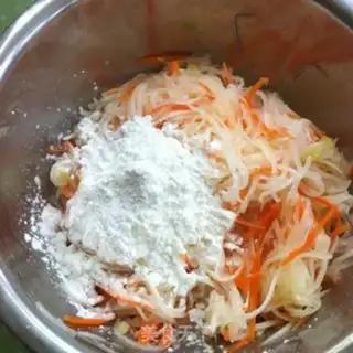 Make Rozballs step 3