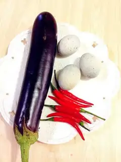 Make Paprika with eggs step 0