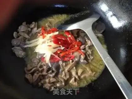 Make Pyramid chicken step 4