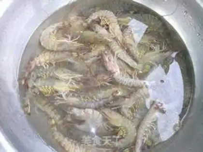 Make Creamed shrimp step 1
