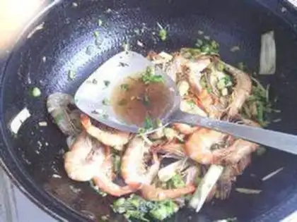 Make Creamed shrimp step 8