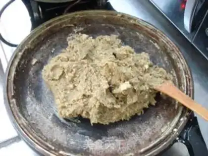 Make Green bean cake step 4