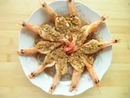 Make Garlic fans steam shrimp step 7