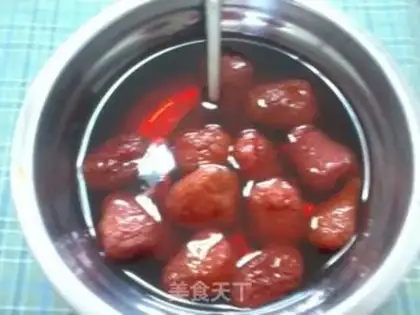 Make Homemade strawberry cans step 0
