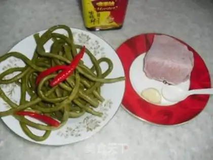 Make Meat and sour beans step 1