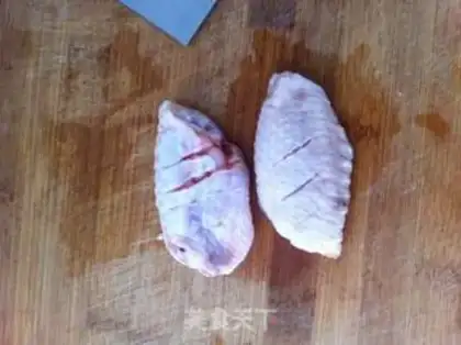 Make Pelican chicken wings step 1