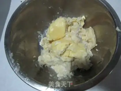 Make The durian mousse cake step 8