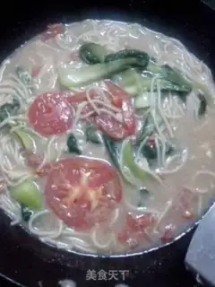Make Tomato egg noodles step 3