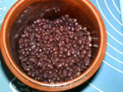 Make Scratch the tea and red beans for fairy grass step 4