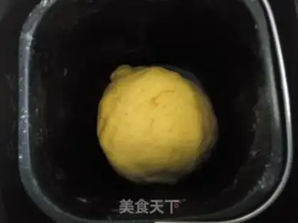 Make Pumpkin hat buns step 2