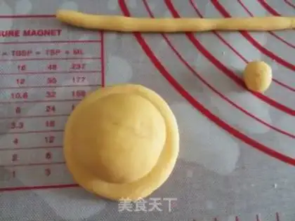Make Pumpkin hat buns step 6