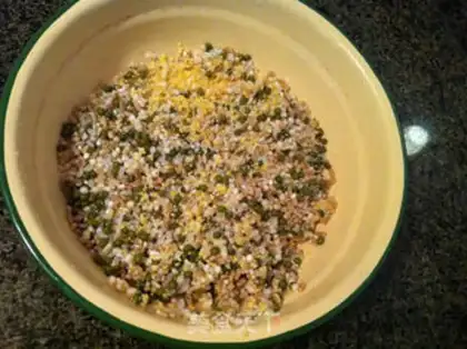 Make Five grains of porridge step 1