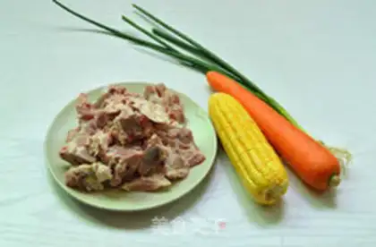 Make Corn pigbone soup step 0
