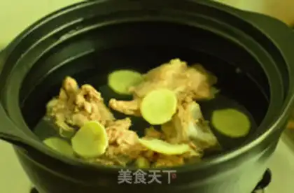 Make Corn pigbone soup step 3