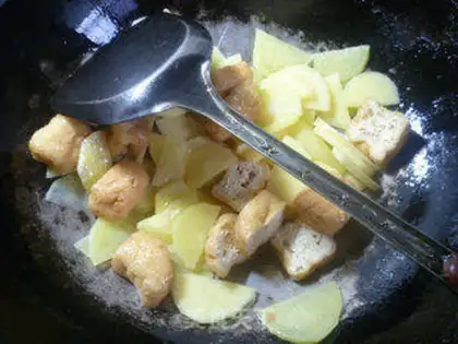 Make Tofu fried potatoes step 5