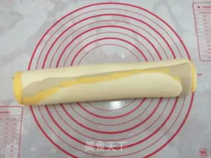 Make A three-coloured lollipop step 9