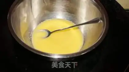 Make Almond chocolate sponge cake step 2