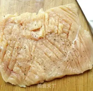 Make Bean-pealed chicken roll step 1