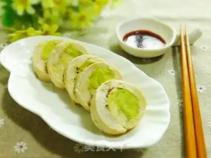 Make Bean-pealed chicken roll step 6