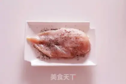Make Chicken thin salad step 1