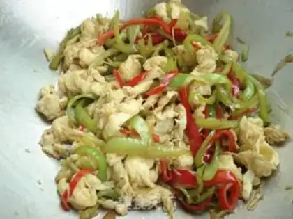 Make Chili fried eggs step 8