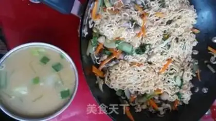 Make Fried noodles step 6