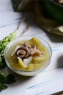 Make Bones soup for bitter melons step 4