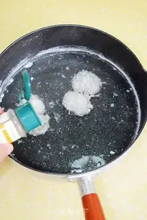 Make The horsefishballs step 7
