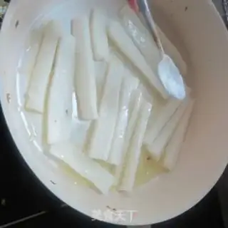 Make The oil curry