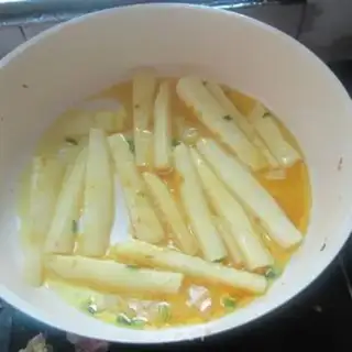 Make The oil curry