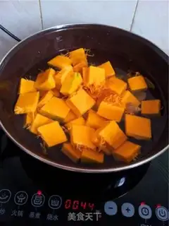 Make Pumpkin crotch soup step 3
