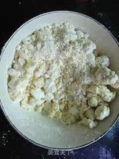 Make Pink shrimp dumplings step 0