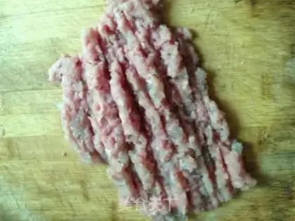 Make Pink shrimp dumplings step 1