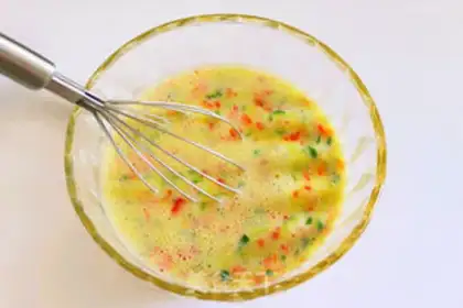 Make Multicoloured egg rolls step 3